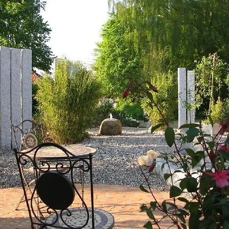 Modernes-5-ferienhaus-im-maisonettenstil-in-damp Feriehus