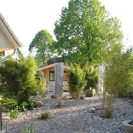 Feriehus Modernes-5-ferienhaus-im-maisonettenstil-in-damp *